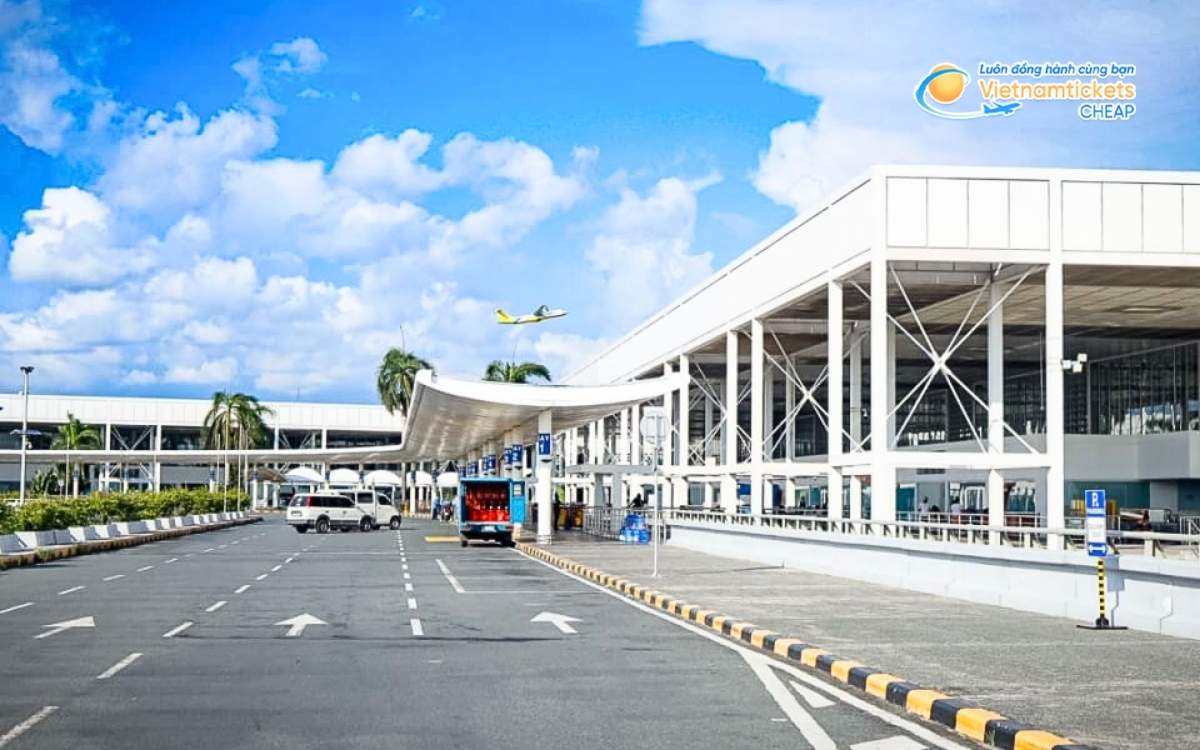 Bay đến Malolos hạ cánh ở sân bay nào?